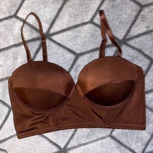 Brown bustier.